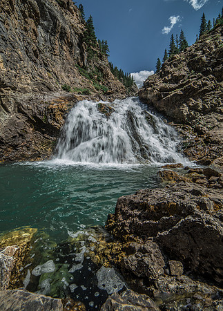 Devils Punchbowl Waterfall